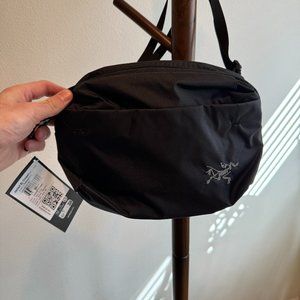 Arc'teryx HELIAD 6 CROSSBODY BAG - NWT